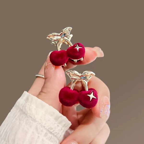 Blossom Charm Mini Hair Claw