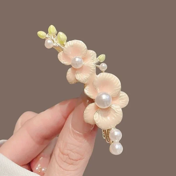 Blush Bloom Temperament Pearl Hairpins